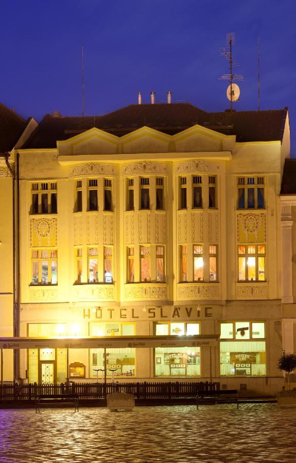Hotel Slavie Pelhrimov Bagian luar foto